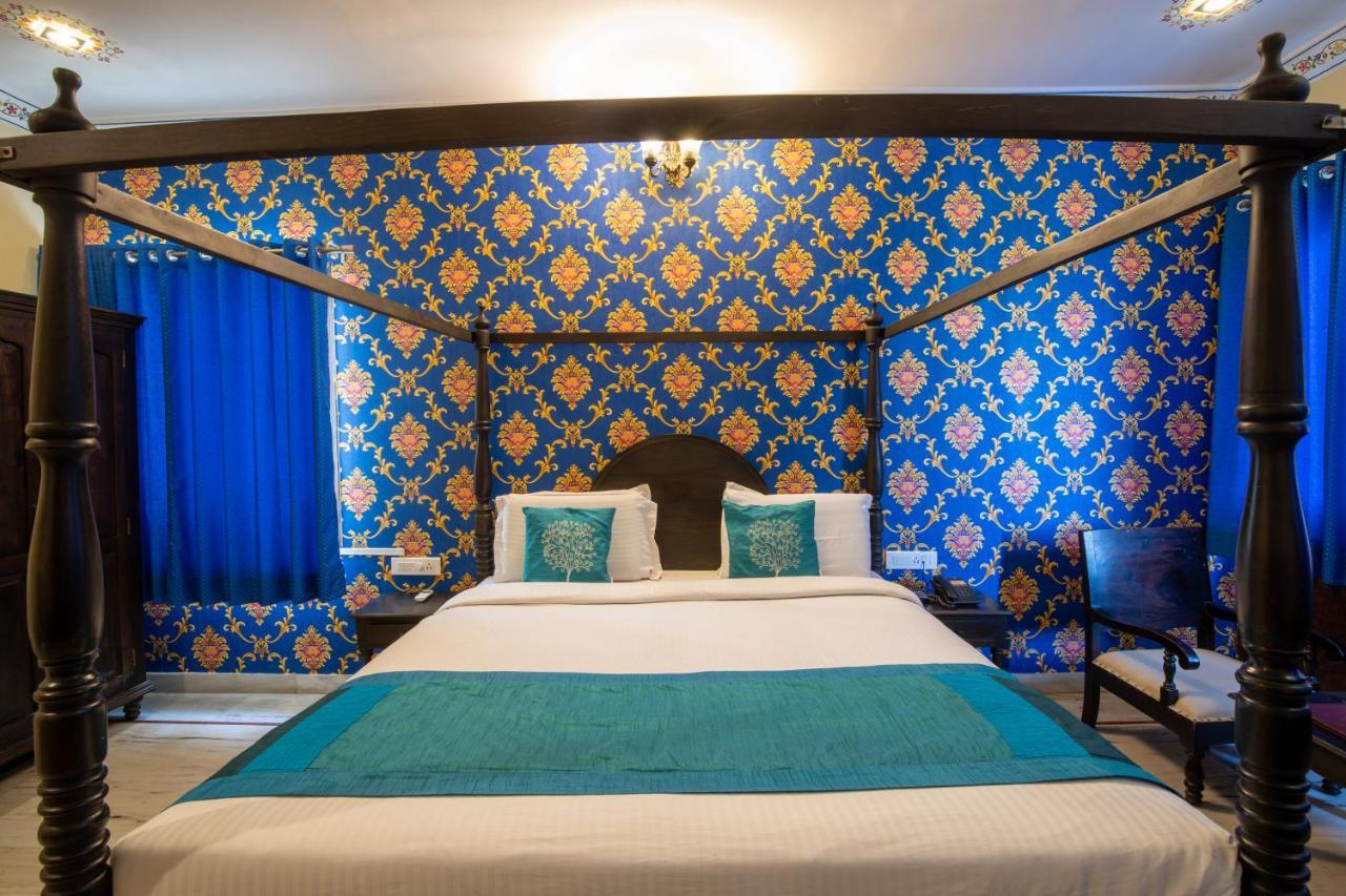 Hotel Royal Pratap Niwas Udaipur Dış mekan fotoğraf