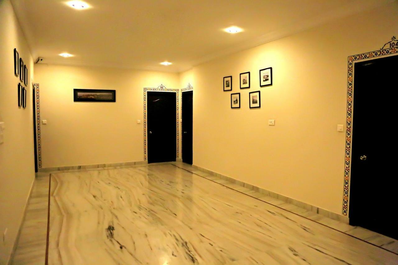 Hotel Royal Pratap Niwas Udaipur Dış mekan fotoğraf